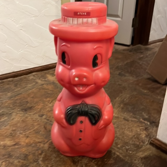 Vintage plastic piggy bank - Picture 1 of 3